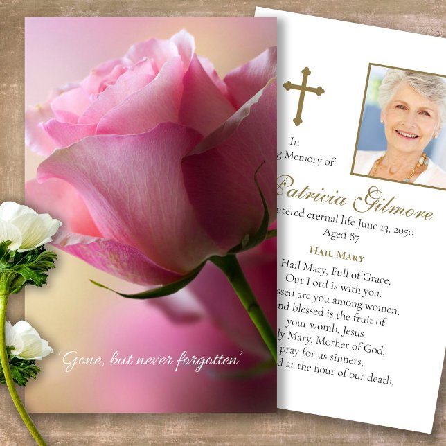 Cartas de simpatía de la oración del funeral de Ro (Forever in our hearts, celebration of life, in loving memory of, prayer cards for bereavement)