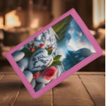 Cartera De 3 Hojas El corazón de Linda entre las montañas<br><div class="desc">Piedra en forma de corazón con el nombre Linda inscrita,  rodeada de rosas y escondida entre piedras blancas lisas en una orilla del lago.</div>