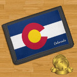 Cartera De 3 Hojas Moda de la bandera de Colorado, patriotas de los E<br><div class="desc">Montañas Patrióticas con el estado de la moda de Colorado en Estados Unidos - amar mi país,  regalos de viaje,  cumpleaños de los abuelos,  patriotas nacionales / hinchas deportivos</div>