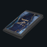 Cartera De 3 Hojas Monograma femenino geode de la marina de moda azul<br><div class="desc">Moderna Purpurina de oro azul de la Marina Glam Agate Geode Gemstone Elegante Monograma femenino Nombre de guión Borrador</div>
