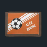 Cartera De 3 Hojas Naranja Soccer Sporty Sport Stripes Boys Wallet<br><div class="desc">Este diseño deportivo tiene un fondo naranja brillante con rayas diagonales blancas. También tiene una pelota de fútbol y permite la personalización con un nombre.</div>