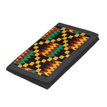 Ropa de Kente negra, verde, roja y amarilla