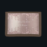 Cartera Rosa Purpurina de oro con nombre de texto<br><div class="desc">Carteras con Rosa de oro Rubor Purpurina Sparkle Drips Personalizado Textos Giralita rosada Monedas triples modernas - Añadir su texto único / nombre o Eliminar texto - Hacer su regalo especial de cartera - Redimensionar y mover o eliminar y agregar texto / elementos con la herramienta de personalización. Diseño de...</div>