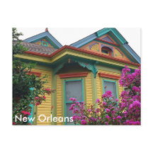 Casa colorida en la postal de Nueva Orleans