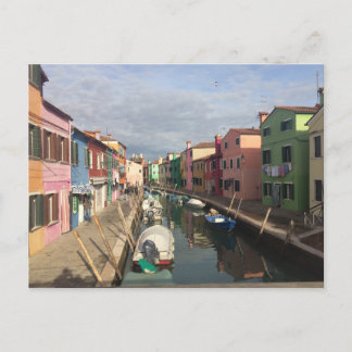 Casas coloridas en Murano, postal de Venecia