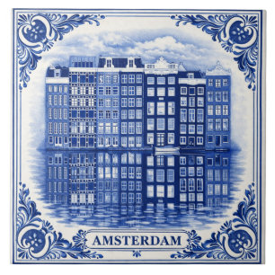 casas del canal de Ámsterdam con azulejos estilo D