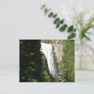Cascada Vernal II en el Parque Nacional Yosemite