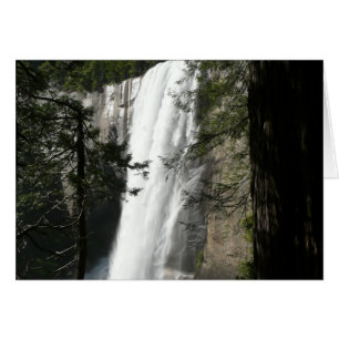 Cascada Vernal III en el Parque Nacional Yosemite
