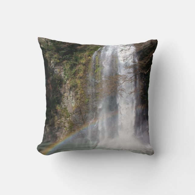 Cascada y Cojín decorativo arcoiris (Anverso)