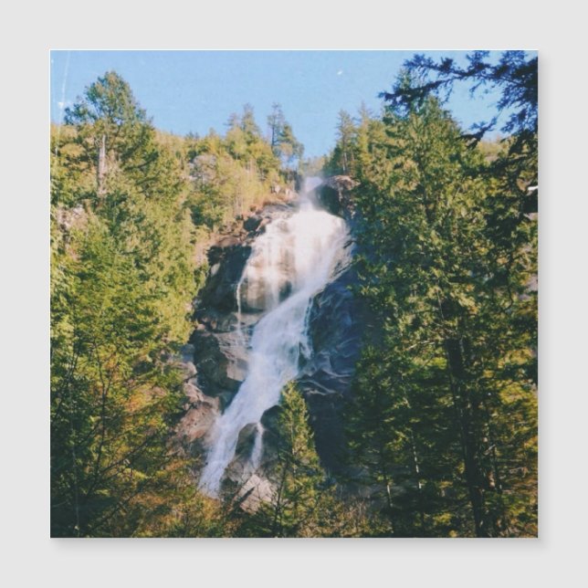 Cascadas Shannon, Squamish, Canadá  (Anverso)