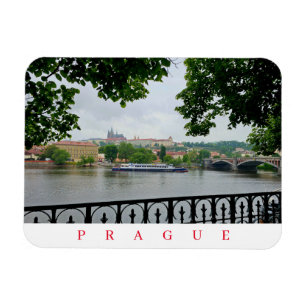 Castillo de Praga e imán de nevera con vistas al r