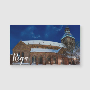 Catedral de Domo en la plaza Dome en Riga, Letonia