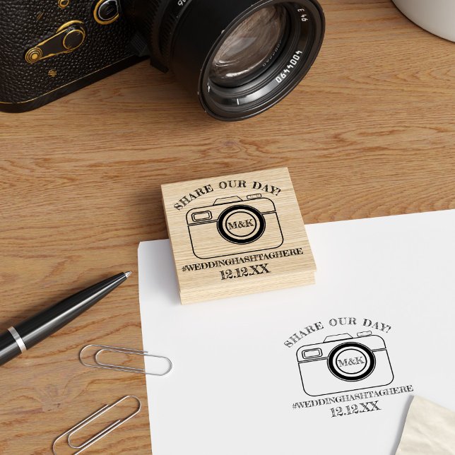 Caucho Monograma de cámara Compartir el sello de goma del (Just add your initials, wedding hashtag and date to this rubber stamp and get stamp happy!)