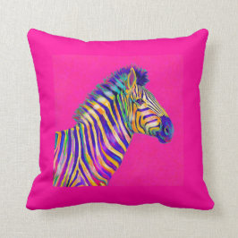 cebra del arco iris con la almohada del rosa del