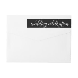 Celebración de Boda con Letra Caligráfica Oscura