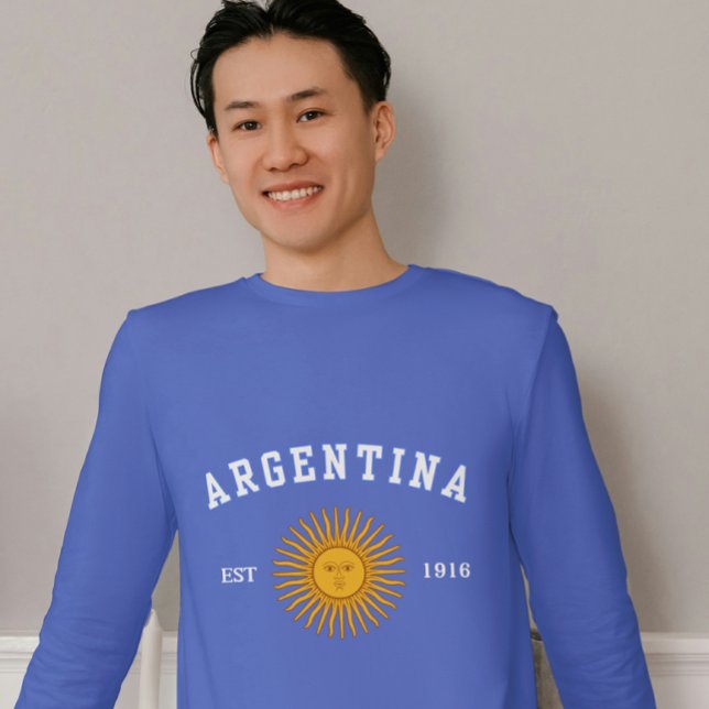 Celebrar la cultura de la camiseta con bandera arg (Subido por el creador)