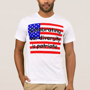 Celebrar nuestra diversidad es una camiseta patrió