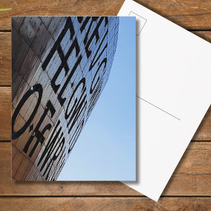 Centro del Milenio de Gales, postal de la bahía de