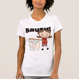 CEPILLO - chica con las camisetas y los regalos