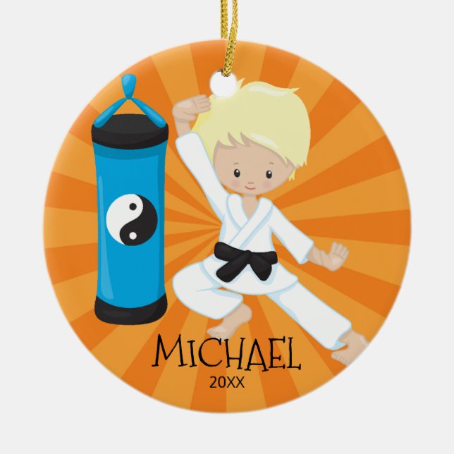 Cerámica Adorno de Navidad Personalizado Niño Mono Karate (Frente)