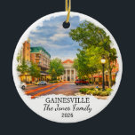 Cerámica Adorno Personalizado de Gainesville, Florida Perso<br><div class="desc">Un adorno de recuerdo de viaje personalizado diseñado para celebrar su viaje inolvidable. Ya sea que haya ido por trabajo,  disfrutado de una escapada romántica o participado en un programa de intercambio escolar,  este adorno conmemora un momento especial que siempre atesorará y querrá recordar durante años.</div>