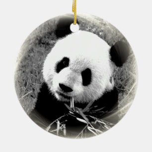 Cerámica Panda Eating deja adorno de árbol de Navidad
