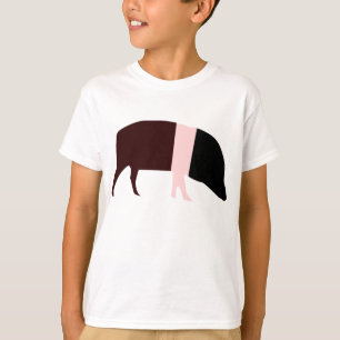 Cerdo a la espalda con camiseta
