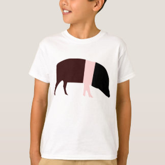 Cerdo a la espalda con camiseta