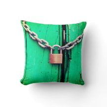 Cerradura y almohada de la cadena