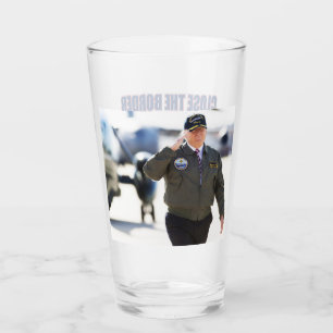 Cerrar el taladro de drrill de BBorder Trump 2024
