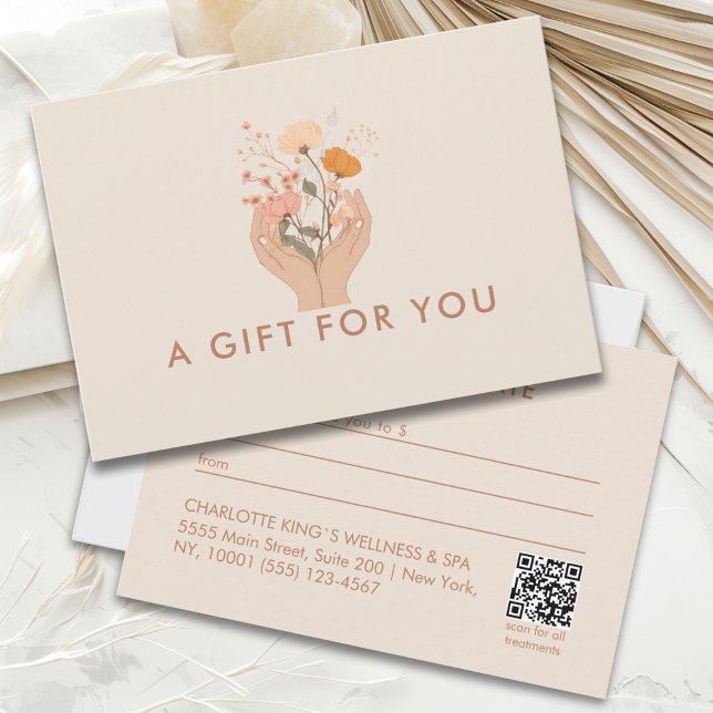 Certificado de regalo con código QR del Salón Flor (Celestial Floral Beige Brown Boho Salon Qr Code Business Gift Certificate)