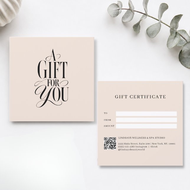 Certificado de regalo de código QR de fuente de se (Modern Script Font Beige QR Code Gift Certificate)