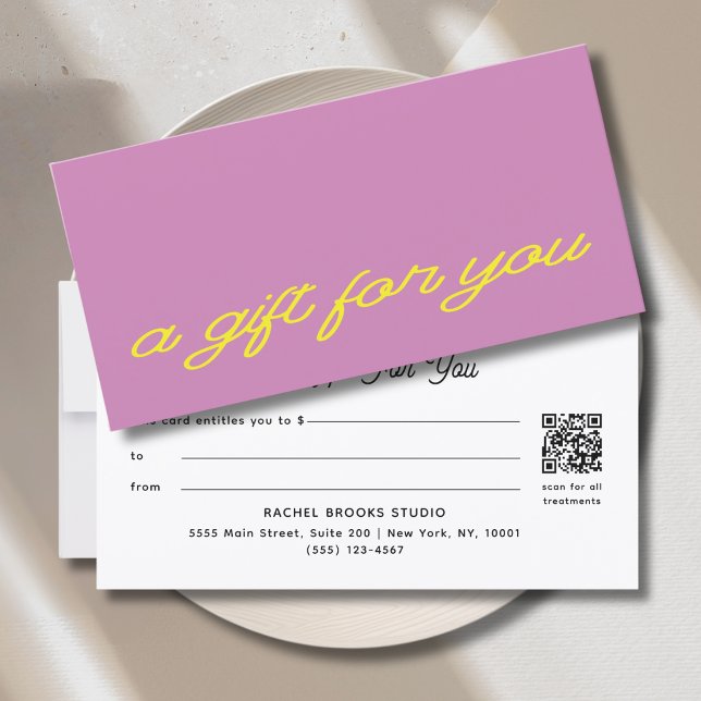 Certificado de regalo de código QR rosa malva de e (Modern Script Mauve Pink QR Code Gift Certificate)