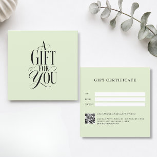 Certificado de regalo de código QR verde con letra