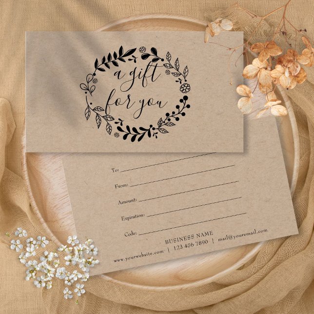 Certificado de regalo rústico de guirnalda de bosq (Woodland Garland Rustic Kraft Gift Certificate)