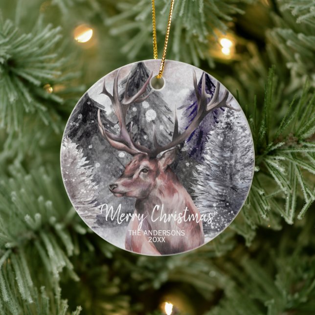 Cerveza acuática en ornamento navideño forestal (Árbol)