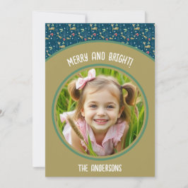 Cerveza con árboles de Navidad y copos de nieve