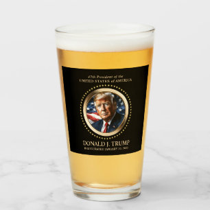 Cerveza de los coleccionistas del día de la inaugu