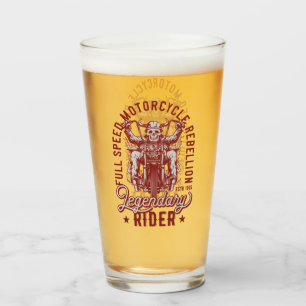Cerveza de Rebelión de Motocicleta a Toda Velocida