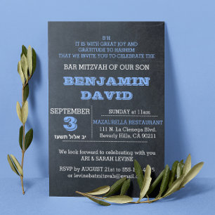 Chalkboard Blue B"H Bar Mitzvah Invitación