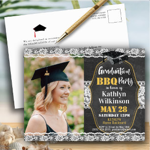 Chalkboard Cute Lace 2 Invitación a graduación de