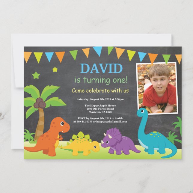 Chalkboard Dinosaur Invitación de cumpleaños Fiest (Anverso)