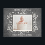 Chalkboard ruso vintage Foto Feliz Navidad<br><div class="desc">Cálida pizarra de pizarra de estilo rústico "Feliz Navidad" (o cualquier saludo que quieras) con fotos familiares personalizadas con una foto favorita y el nombre de tu familia.</div>