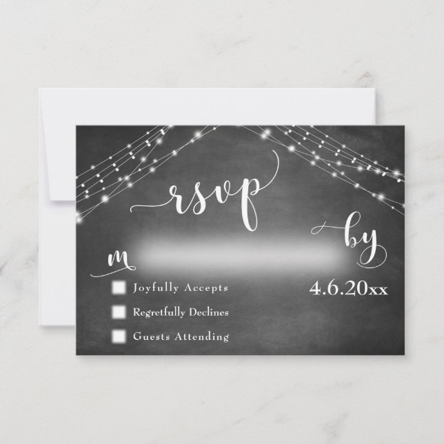 Chalkboard y luces con caligrafía Boda RSVP (Anverso)