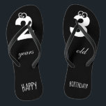 Chanclas 23 años HAPPY BIRTHDAY Print Cute Black<br><div class="desc">¿Estás buscando una idea de regalo de cumpleaños para alguien que cumple 23 años? ¿Qué tal este par de fríos volteretas negras que dicen '¡FELIZ CUMPLEAÑOS DE 23 años!' en letras lindas? *(También puede cambiar el número de edad o agregar su propio texto.)</div>