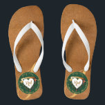 Chanclas 3.ª imagen de cuero de aniversario Boda<br><div class="desc">¡¿Buscando los coqueteos correctos en el 3er aniversario honrando su aniversario?! He diseñado estos con "audaz" en mente y las tradicionales imágenes de jade y cuero junto con tu texto medallón y mis lujosos corazones hacen un diseño regal y adecuado para tu día especial!</div>