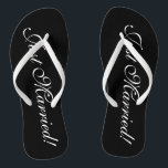 Chanclas Apenas flips-flopes casados para los pares de<br><div class="desc">Apenas los flips-flopes casados fijaron para los pares de novia y del novio. Balanceos elegantes de Personalizable para la comitiva de la novia/la novia del equipo. Haga sus propias sandalias personalizadas de la cuña para la novia, las novias criada, la criada del honor, el florista, la madre de la novia,...</div>