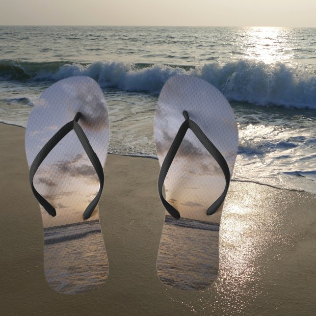 Chanclas Atardecer sobre el mar Árabe (Subido por el creador)