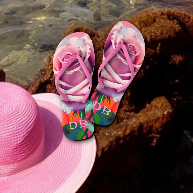Chanclas Audaz rosa rosa bohemia Artsy Floral Monogramado (Subido por el creador)