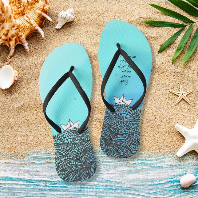 Chanclas Barco de papel con lápiz | playa de presupuesto mo (Subido por el creador)